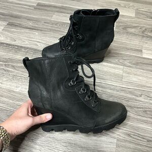 Sorel Joan Uptown Lace Bootie Black 8.5